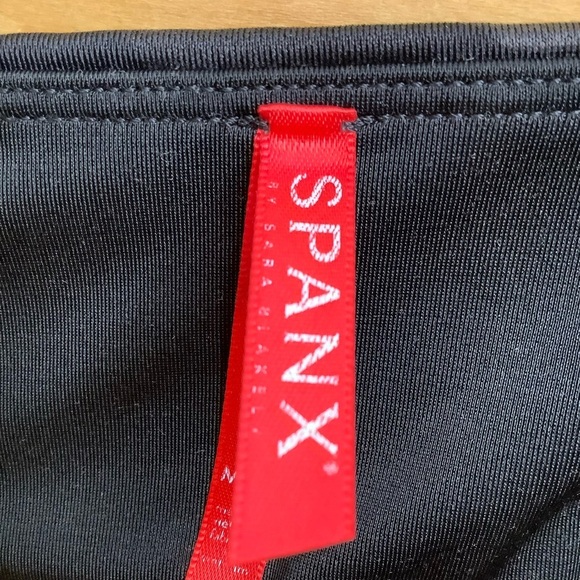 SPANX Black Camo Look At Me Now Seamless Legging Size M - Picture 7 of 12